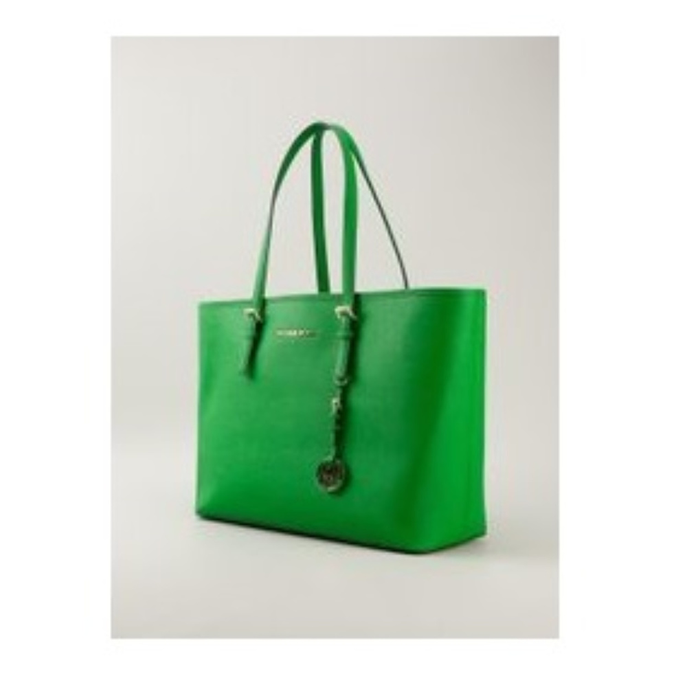 Michael Kors Jet Set Tote